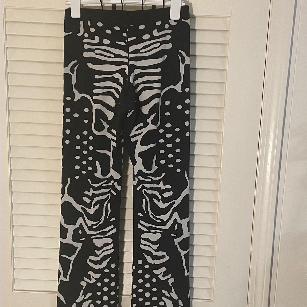Black Light Gray Pattern Abstract Print Flare Stretchy Pants - Picture 7 of 10